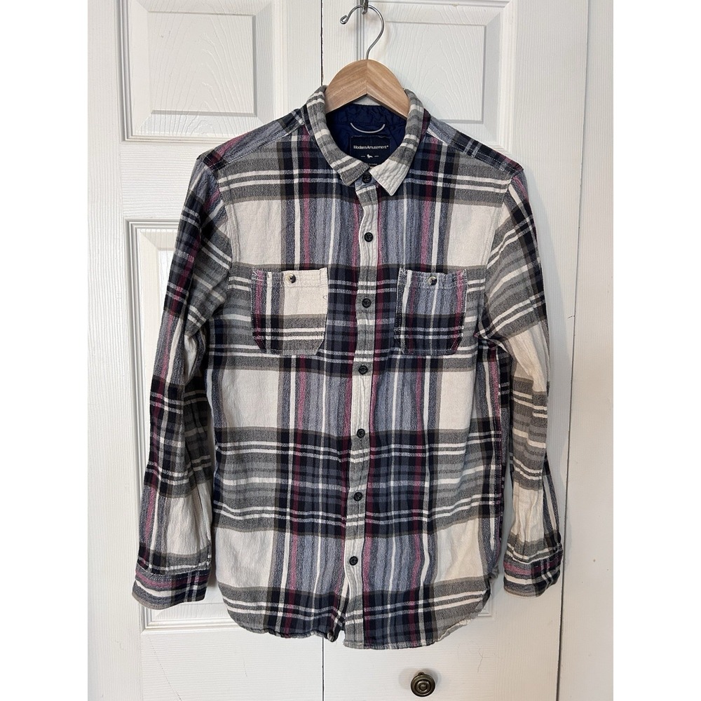 Modern Amusement Size Large Men's Flannel Plaid Button Down